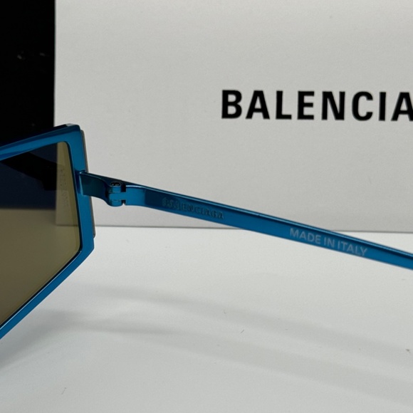 NEW BB0192S 003 BALENCIAGA BLUE GEOMETRIC WOMEN BALENCIAGA SUNGLASSES - Picture 10 of 11